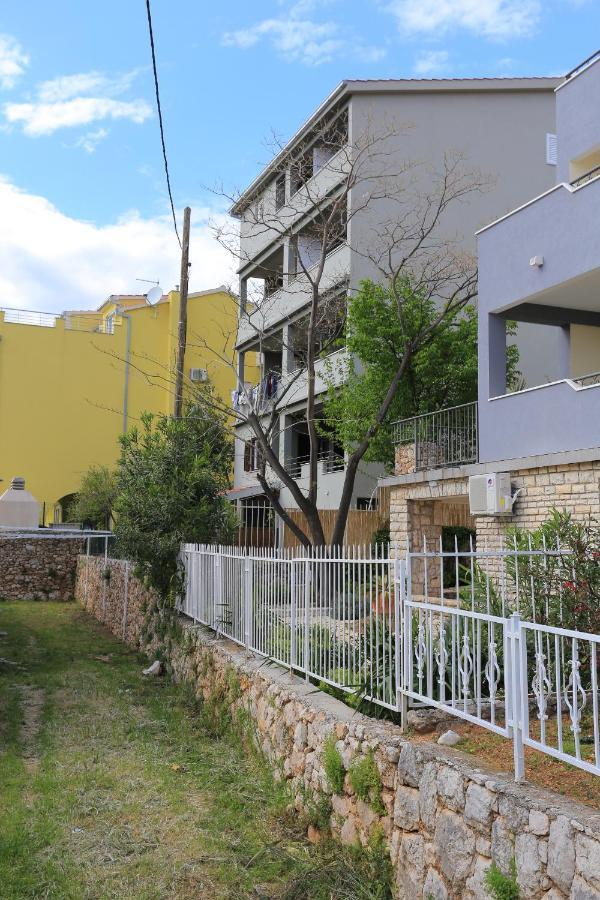 Apartment Nemira 17039A Tice Екстериор снимка